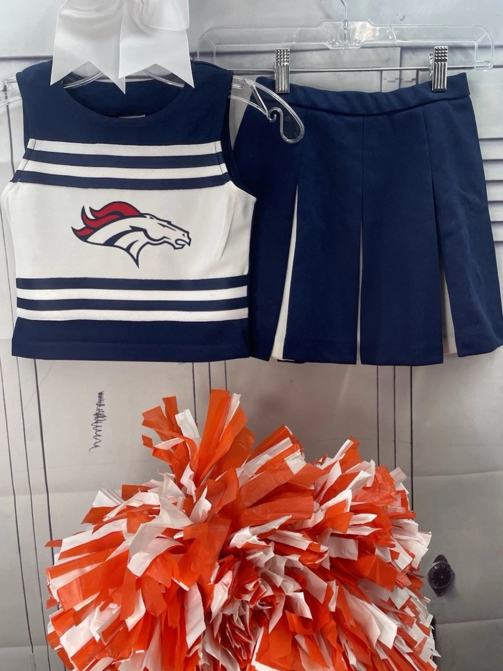 Cheerleading uniform Denver broncos girls 12 with Poms new